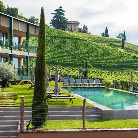 Villa Naj-2